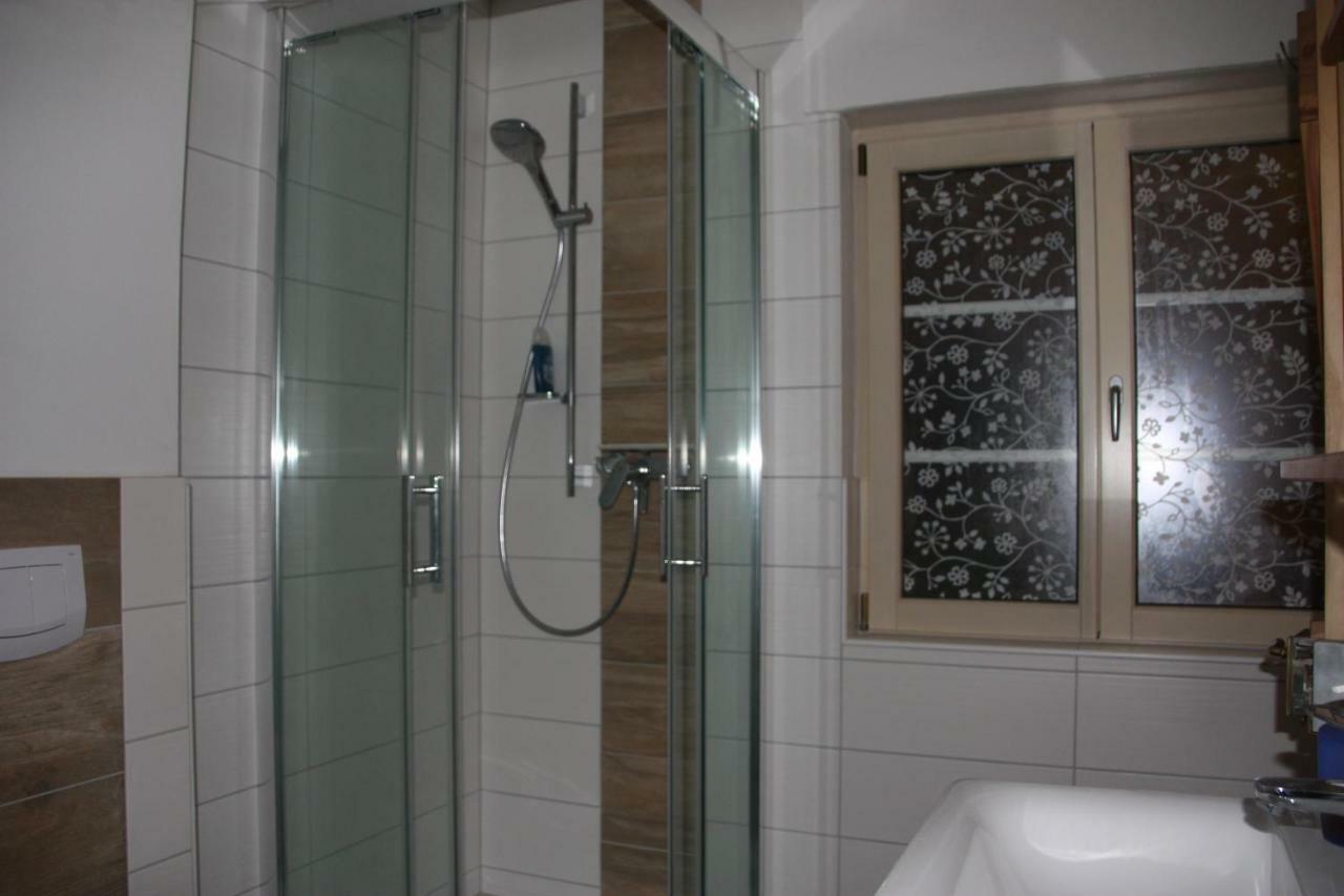 Eifelyeti Ferienwohnung Ellscheid ภายนอก รูปภาพ