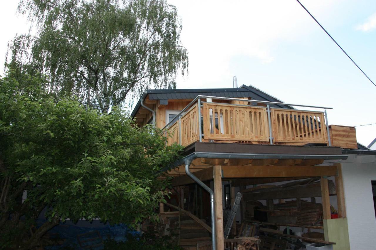 Eifelyeti Ferienwohnung Ellscheid ภายนอก รูปภาพ