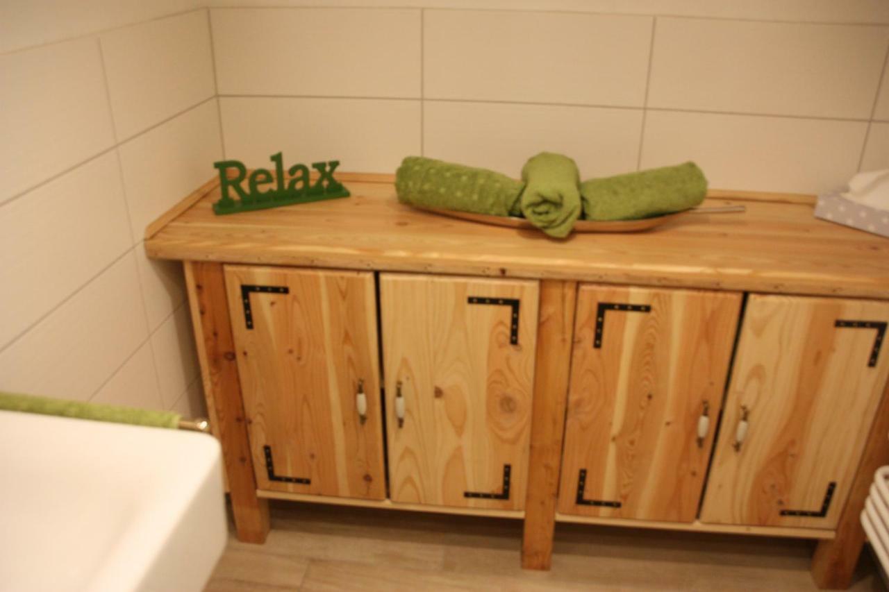 Eifelyeti Ferienwohnung Ellscheid ภายนอก รูปภาพ