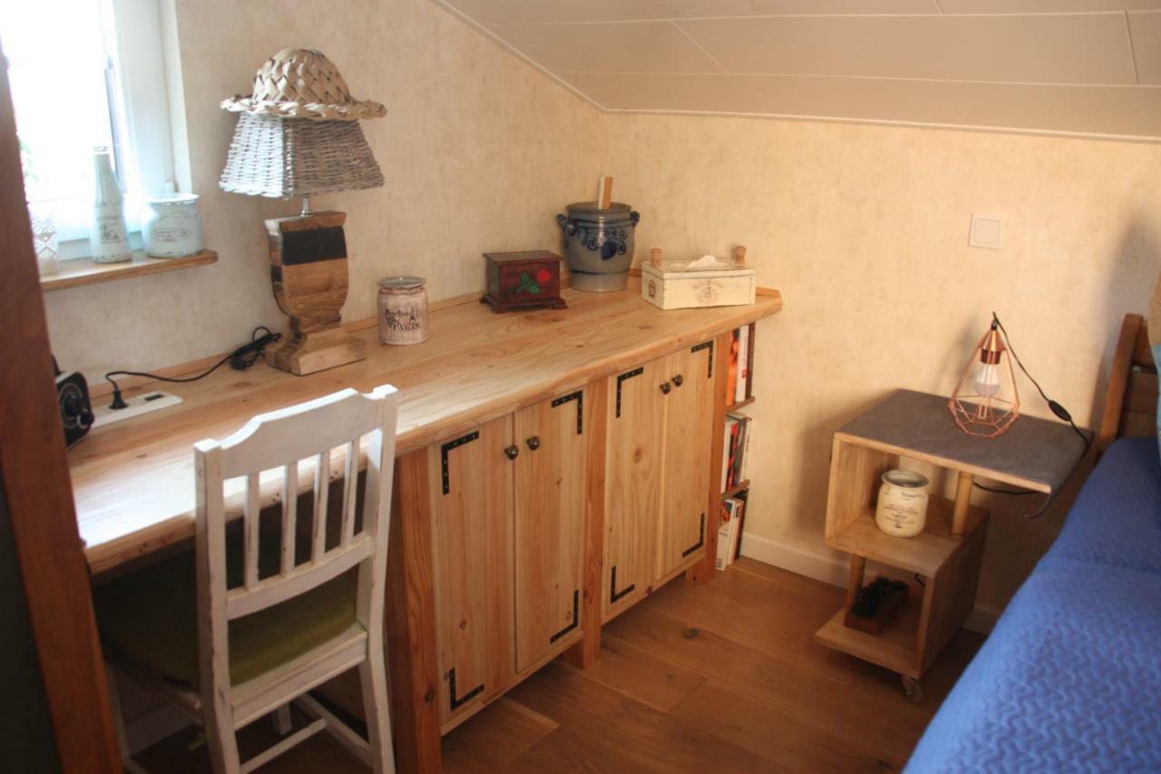 Eifelyeti Ferienwohnung Ellscheid ภายนอก รูปภาพ
