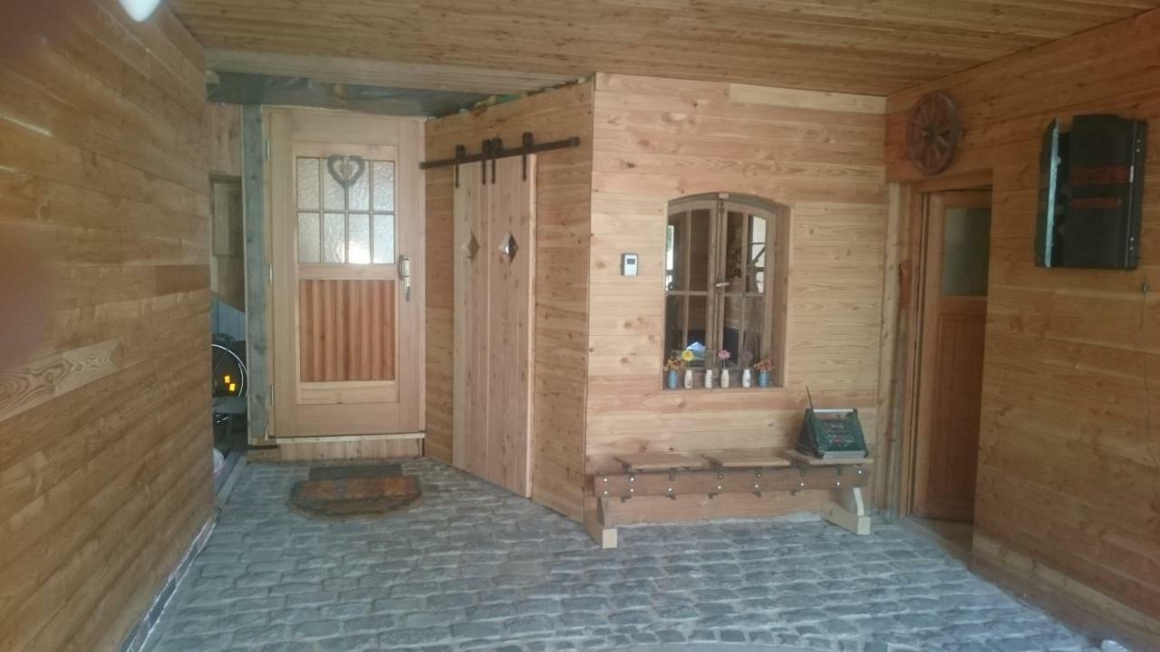 Eifelyeti Ferienwohnung Ellscheid ภายนอก รูปภาพ